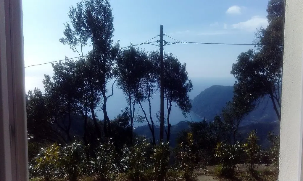 I Lecci Di Soviore Monterosso al Mare 2*,
